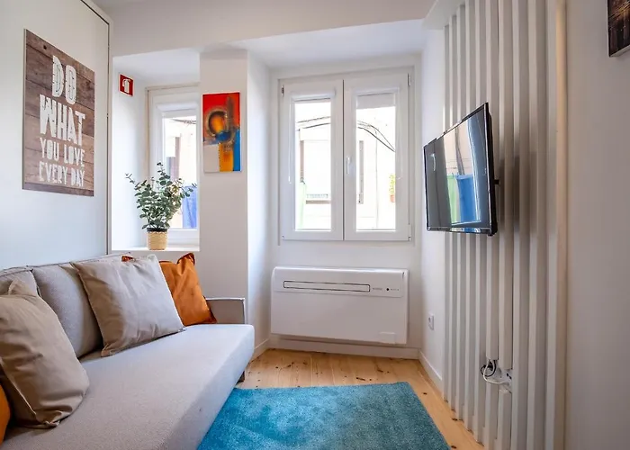 St. George Hills شقة